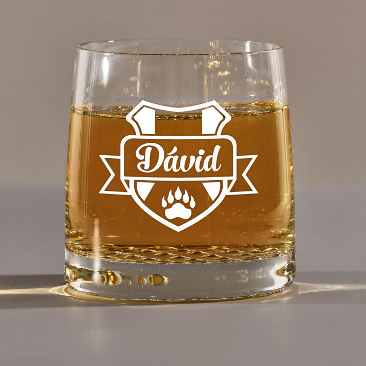 Címer, keresztnév - Whiskys pohár