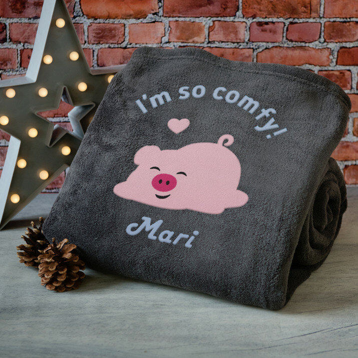 I`m so comfy - hímzett takaró