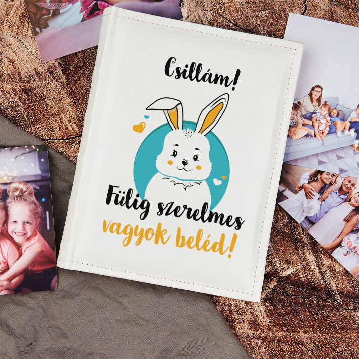 Fülig szerelmes vagyok - Személyre szabott fotóalbum Fülig szerelmes vagyok - Személyre szabott fotóalbum
