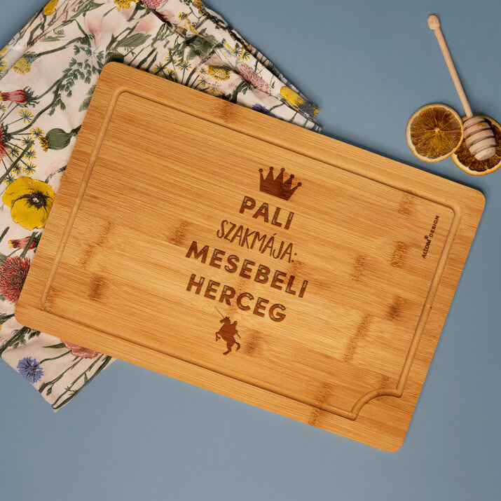 mesebeli herceg - Gravírozott bambusz vágódeszka