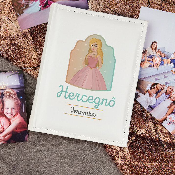 Hercegnő - Személyre szabott fotóalbum Hercegnő - Személyre szabott fotóalbum