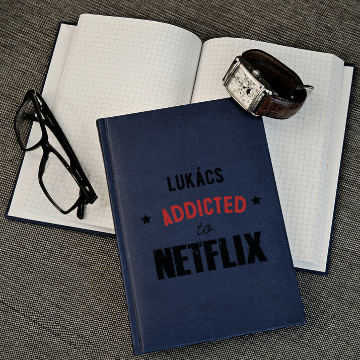 Addicted to Netflix - A5-ös jegyzetfüzet nyomtatással