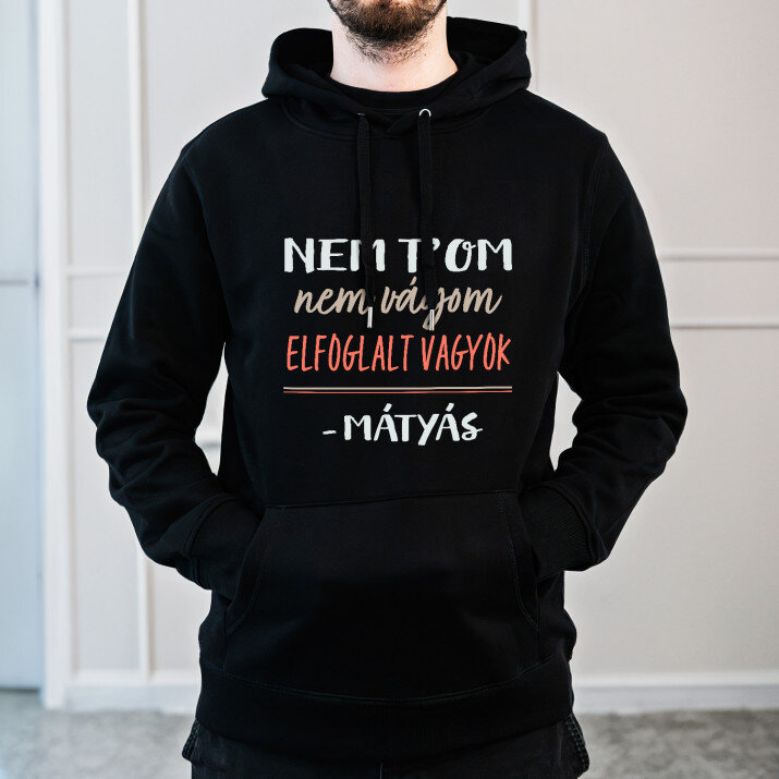 Nem tom, nem vágom - Fekete kapucnis pulóver férfiakna