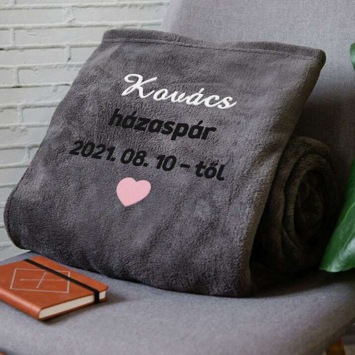 Házaspár - Hímzett takaró