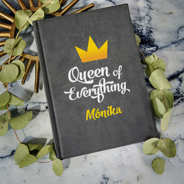 Queen of everything - A5-ös jegyzetfüzet nyomtatással