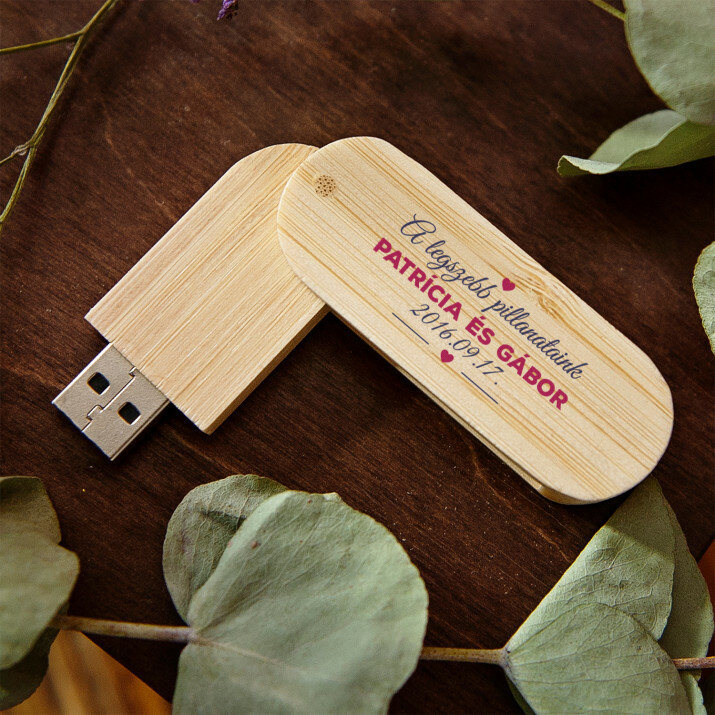A legszebb pillanataink - Pendrive Egyedi Nyomtatással