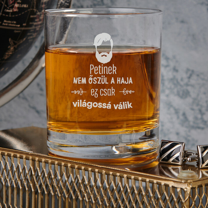 Nem őszül a haja - Whiskys pohár