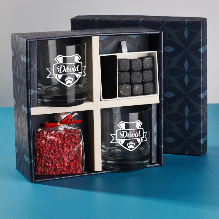 Ajándékkészlet whiskys poharakka A vadásznak