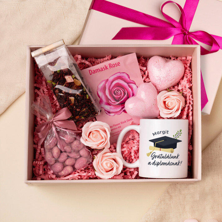 Ajándékkészlet bögrével és fürdőtabletta rózsával diplomás