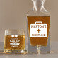 First aid - Gravírozott whisky kancsó és poharak készlete