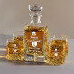 Ő nem öregszik - Gravírozott whisky kancsó és poharak készlete