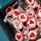Ajándékkészlet bögrével és plüssmackóval Valentin napra